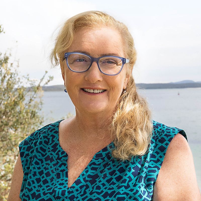 Julie Smith